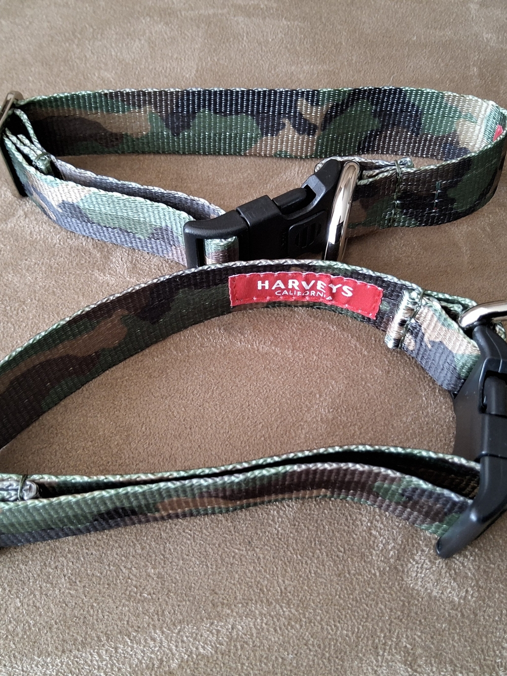 Harvey's Seatbelt Bags Dog Collars - 2 Small Collars - Brand New